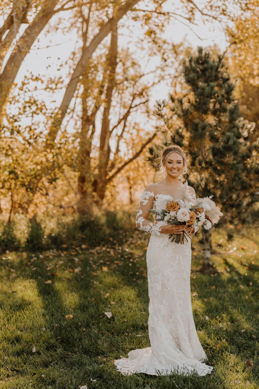 Fall bridal photo